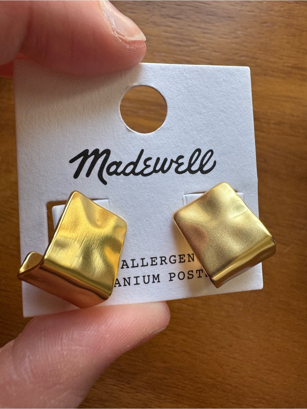 Brand New Madewell Gold Hammered Statement Stud Earrings!
